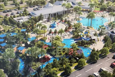 Image de Luxury new Pool Home! 10 min from Disney - Walk to New Water Park!