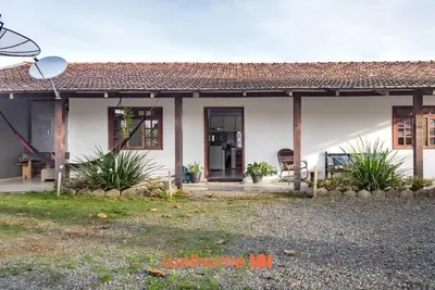 Image de Casa na praia em Navegantes bem localizada
