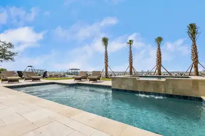 Image de Soundview Home w/Private Pool/Dock