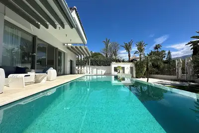 Image de Villa Marbella 5 bedrooms, Pool, 8min Puerto BanĂşs & Beach