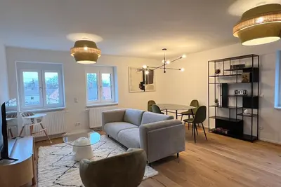 Image de Bright & stylish city apartment