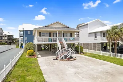 Image de Surfside Serenity Villa - Steps to the Beach