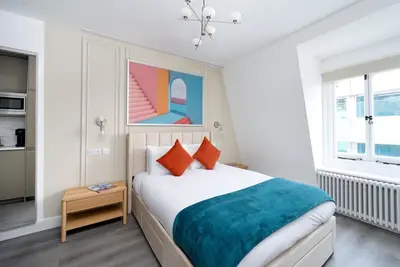 Image de Stylish Studio Flat London - King Bed, Sofa Bed, Kitchen, Bath Near Tower Bridge