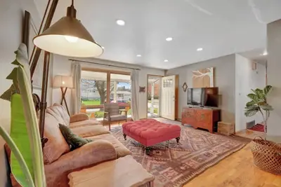 Image de Stylish 3br Private Home Near Uiuc & Downtown