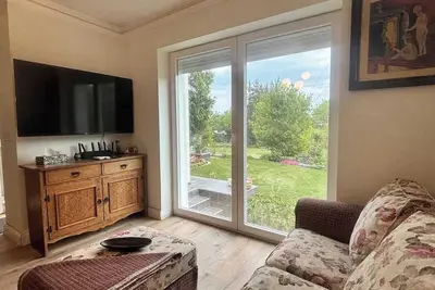 Image de Neon apartment with balcony, garden view, super amenities.