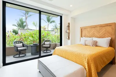 Image de Casa Armada: Beachfront Condo, Pool & Garden View