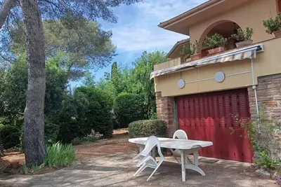 Image de Maison avec jardin Ă 10 min Ă pied de la mer