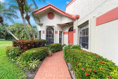 Image de Charming 2-bedroom villa with Ac, in amazing Delray 55+ community w amenities