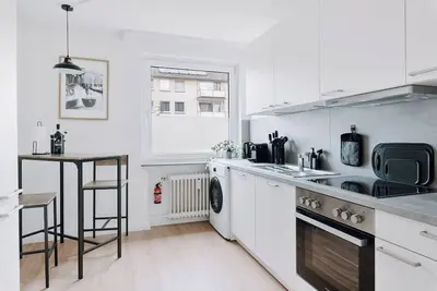 Image de New Quiet renovated 2-room apartment with balcony I Smart Tv and fully equipped