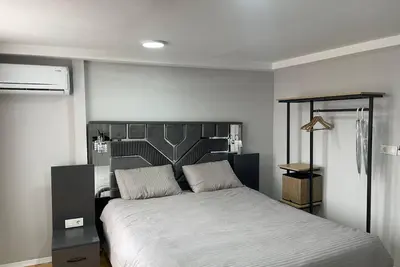 Image de Cozy studio with Ac and WiFi in enjoyable Istanbul