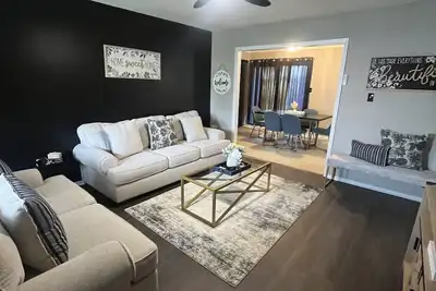 Image de The 'Serene' Retreat has everything you need. You will feel like this is Home!