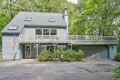 Mountain Lake Getaway