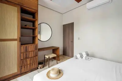 Image de Lujoso Apartamento con Jacuzzi a pasos de la Playa