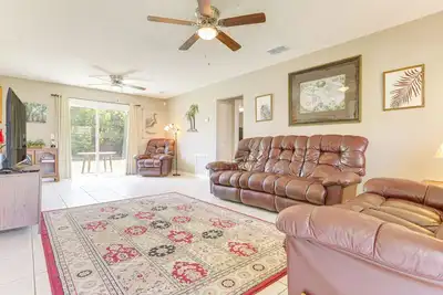 Image de 6 Mi to Beach: Port St Lucie Home w/ Fenced Yard