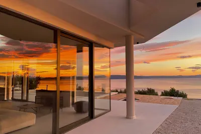 Image de Luxury Villa in Podgora – 4 Bedrooms, Heated Pool, Sea View, Ac & WiFi