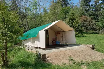 Image de Private & peaceful furnished campsite on eco-farm