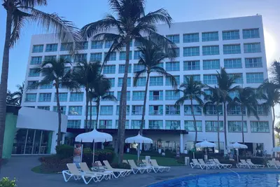 Image de Hotel Sea Garden, Nuevo Vallarta, Mexico. Sleeps 4 adults & 2 children.
