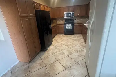 Image de Spacious 5-bedroom house with Ac, WiFi in brilliant Phoenix