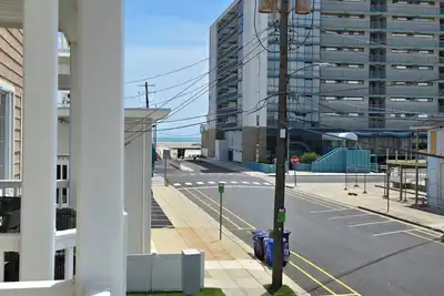Image de Beach Block condo with ocean views, steps from boardwalk near Wildwood Crest