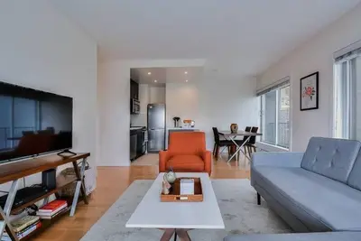 Image de Spacious 1-bedroom apartment with Work Desk and WiFi in charming San Francisco