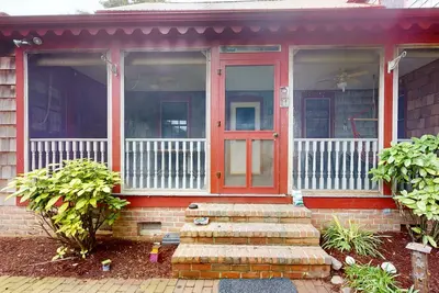 Image de Town of Lewes spacious dog friendly house w/deck & enclosed yard