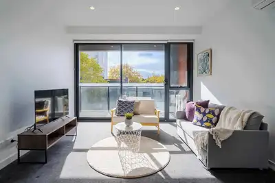 Image de Cozy 1br Apt Walk to Swinburne & Glenferrie Rd