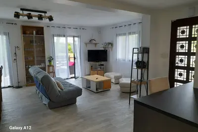 Image de Appartement spacieux entre océan et forêt