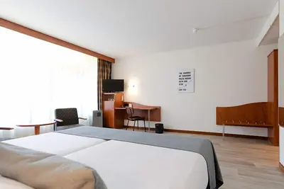 Image de Embrace stillness in style | Rejuvenating Haven near local sights & Nature