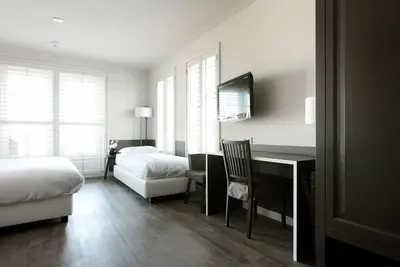 Image de 2 Relaxing Haven Near Naarderbos Trails, Nature Reserve & Cultural Attractions
