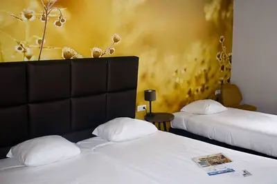 Image de Stylish Group Stay w/Dining & Golf Nearby | Biesbosch Park & Scenic River Trails