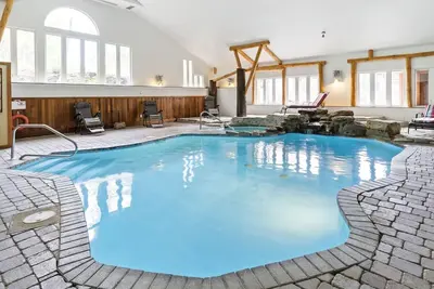 Image de 2 Picturesque Units w/Cycling Paths & Water Activities for Every Nature Lover