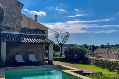 Image de Le Mas St-Roch : capacité 7 personnes avec piscine