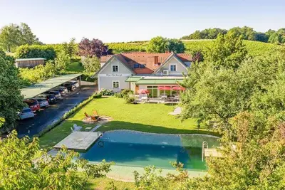 Image de Family room, bathroom, Wc, garden side - Die Herberge