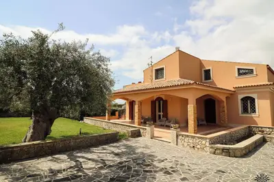 Image de Radici Sicilian Holiday Home-B – Une oasis de détente au cœur de la Sicile