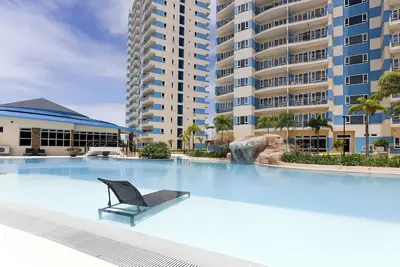 Image de Studio avec vue sur la mer et balcon
