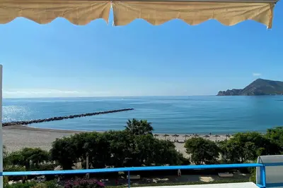 Image de 1030 The Ruby of Athena