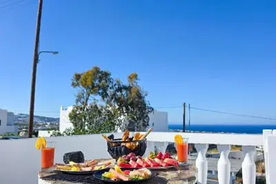 Image de Calypso Heaven : King Room with Balcony