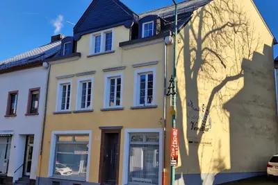 Image de Sonnenschein Apartment - Sunshine apartment, 2 bedrooms, shower, Wc