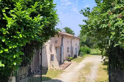 Image de La longère aux agrumes : gite piscine jardin-forêt