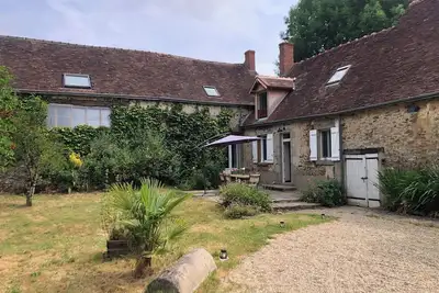Image de Maison de famille pour une évasion champêtre : calme, nature et confort.