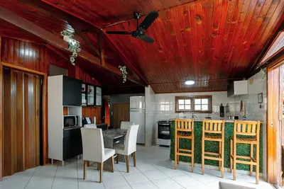Image de Cozy chalet in Atibaia with 2 bedrooms and leisure area