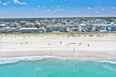 Image de Oceanfront, Pool, Walk Everywhere, Pet Friendly, 1st Floor, Direct Beach Access