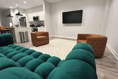 Image de New Built Apartment, Sleeps 12!