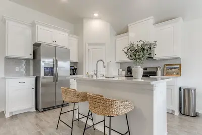 Image de Piper Place | A Modern Stay in Moore