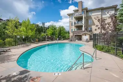 Image de Pinnacle Paradise #2306