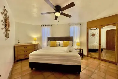 Image de Puerto Nuevo Surf Casita del Arte 1br with pool