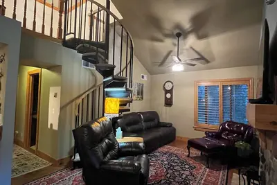 Image de Fly Fish, Hike, Bike, Nightlife! Amazing 3 bedroom condo on Eagle River-Edwards!