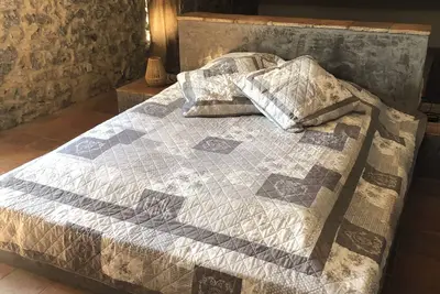Image de Gîte la Jabione: location maison de caractère gîte holidays rental(Ardèche, sud)