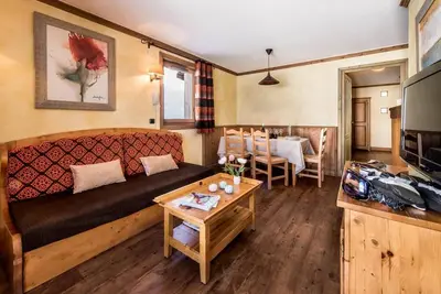 Image de Wifi, 200m du centre station, balcon, télévision, casier à ski, 45m², Tignes