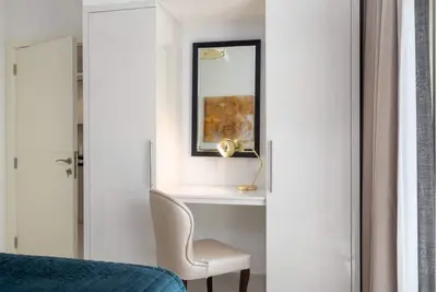 Image de Luxury One-Bedroom with View Jvc